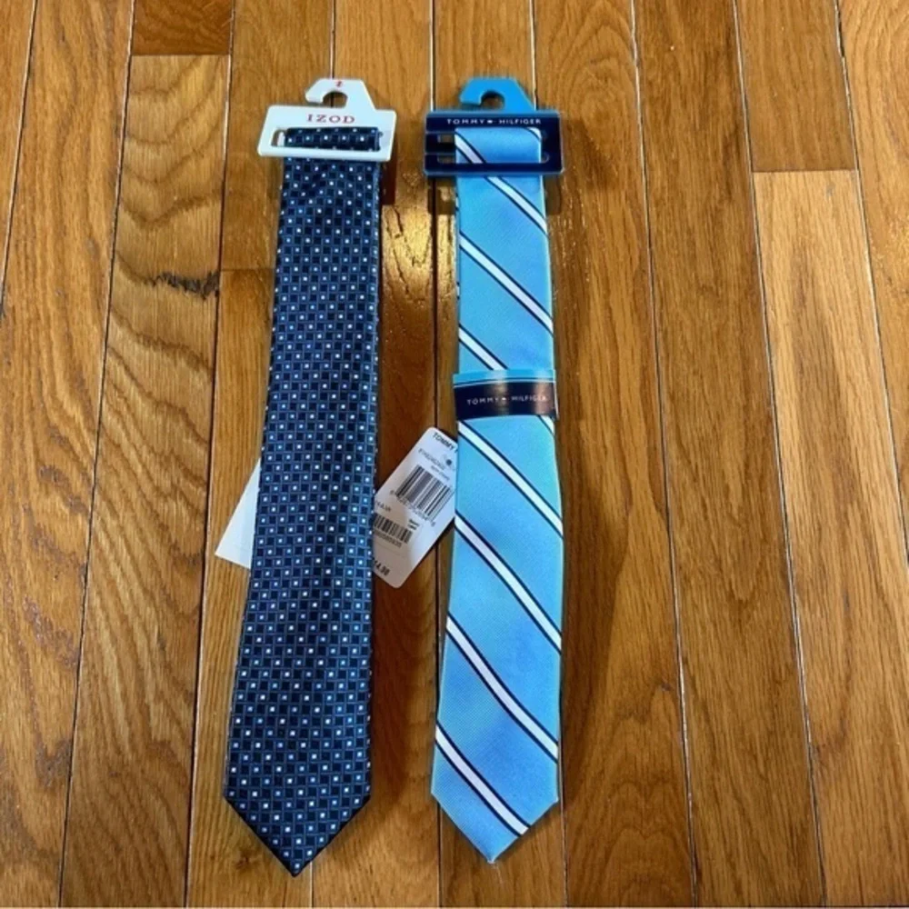 New NWT 2 Boys Navy Blue & White Ties Tommy Hilfiger Striped Izod Dots